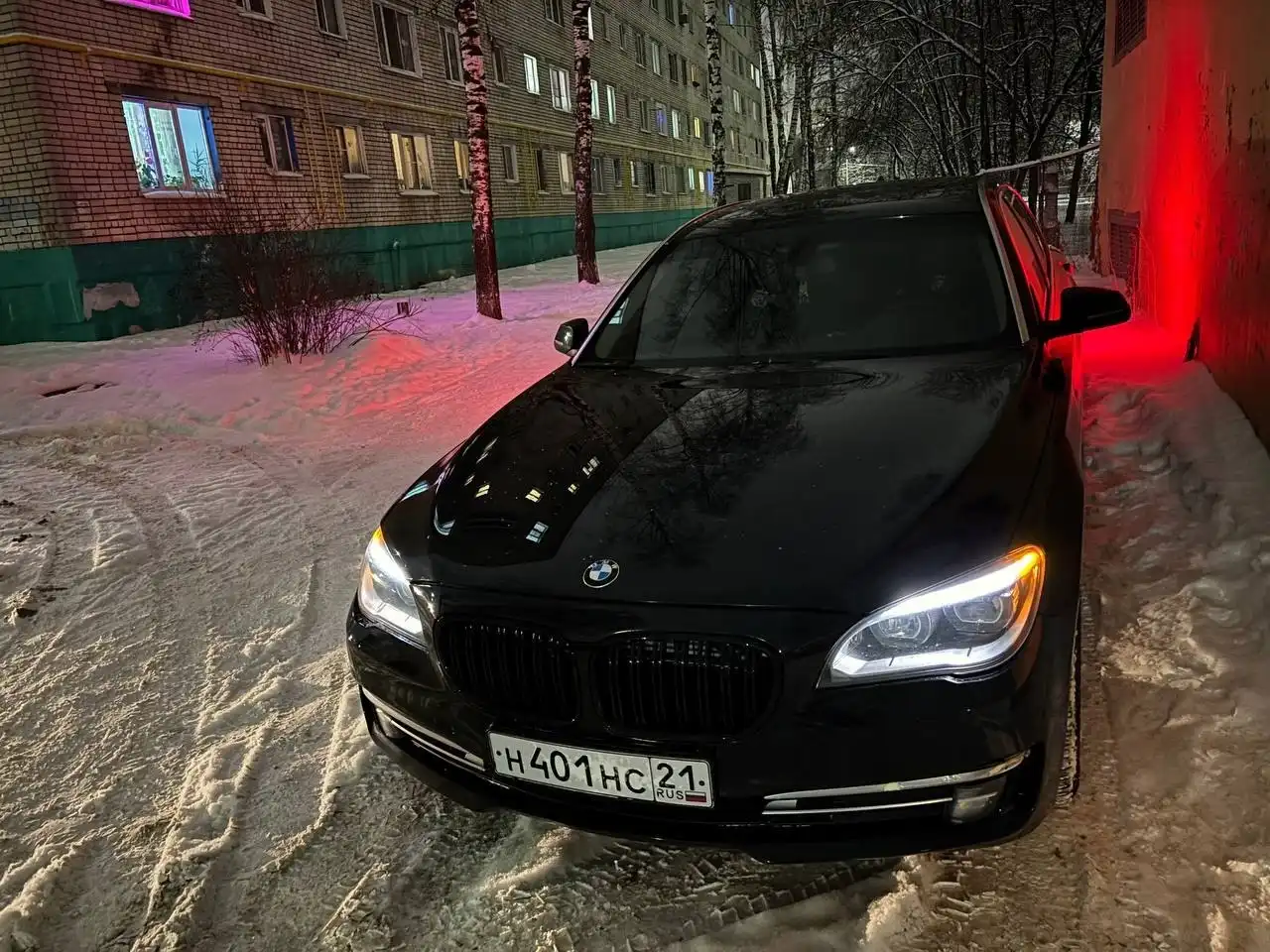 BMW X5 2014 года выпуска с богатой комплектацией