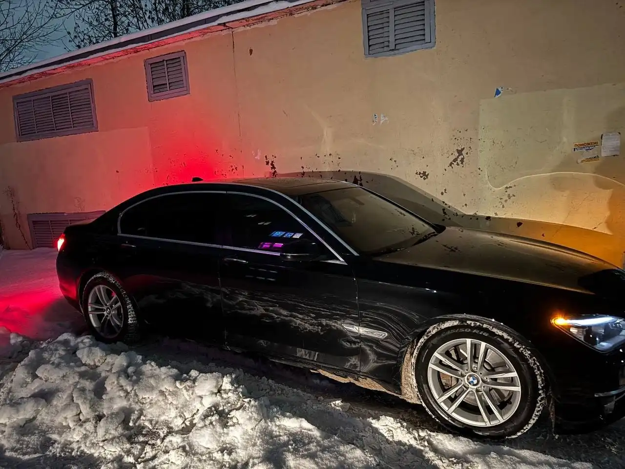 BMW X5 2014 года выпуска с богатой комплектацией