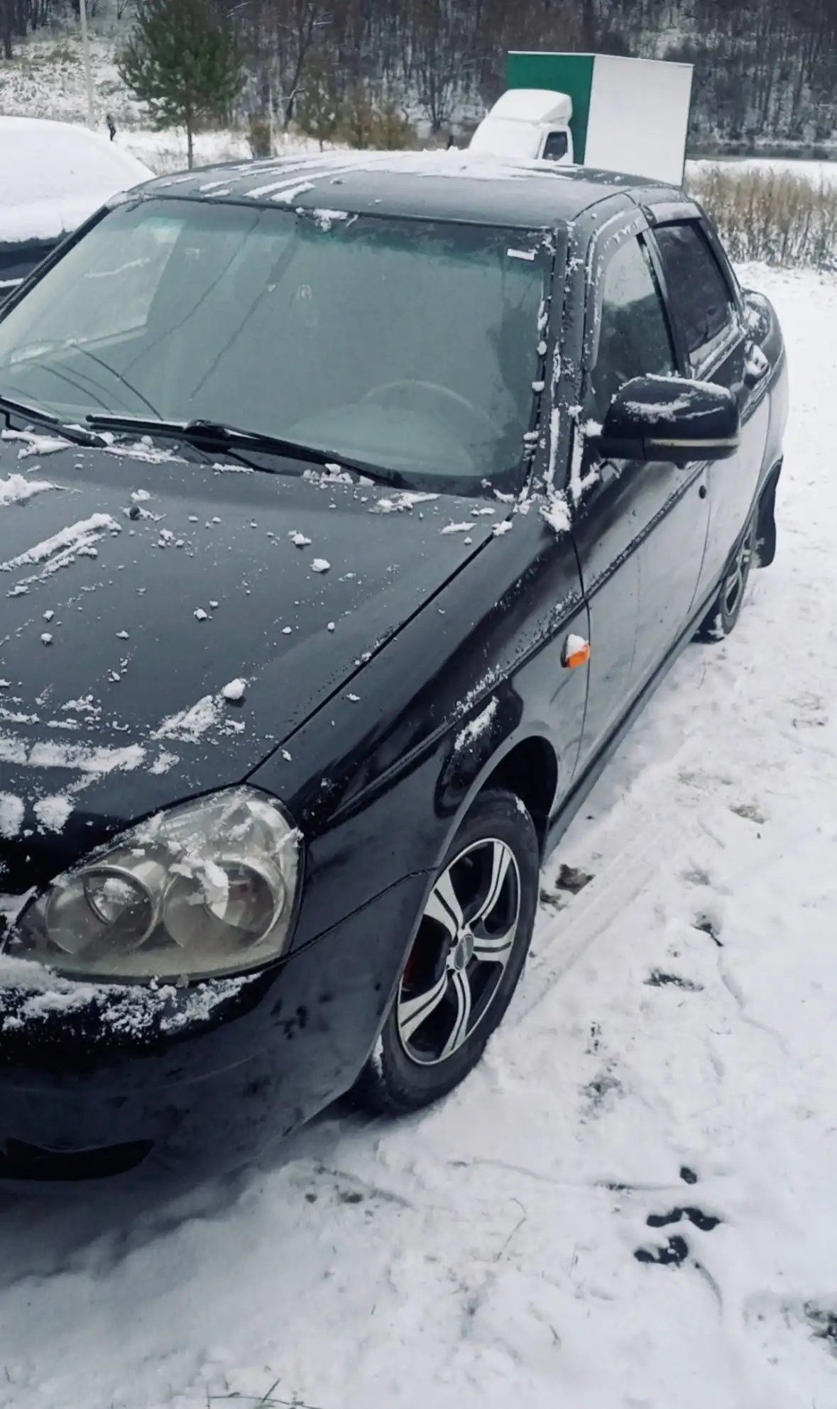 Продам Lada Priora 2011 года в максимальной комплектации