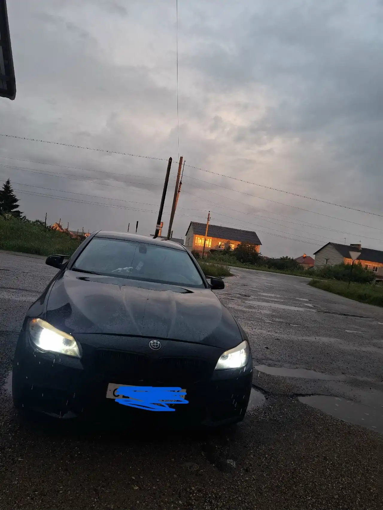 BMW 5 серия F10 2012 года в отличном состоянии