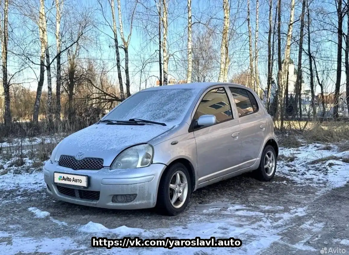 Toyota Yaris 2003 1.3 с ремонтом двигателя