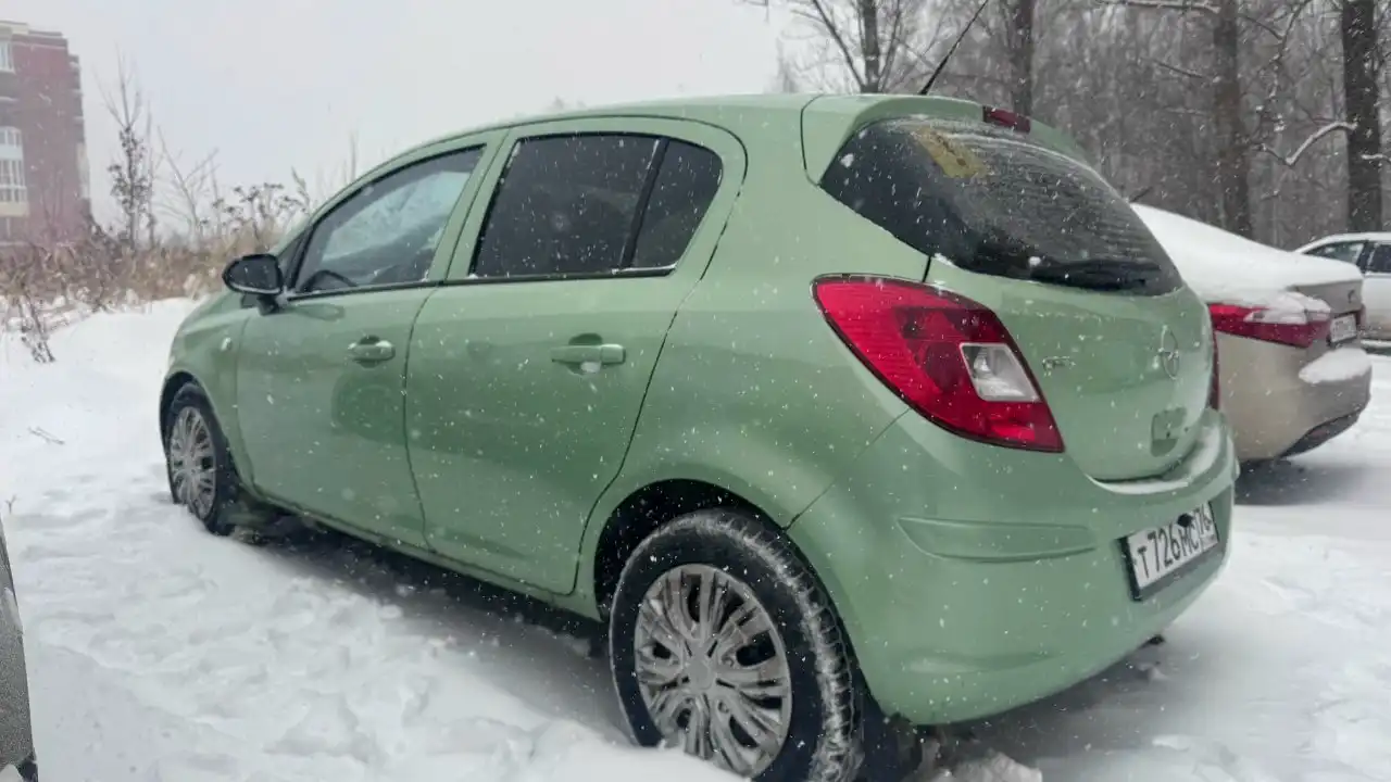 Opel Corsa 1.2 2008 года в Ярославле