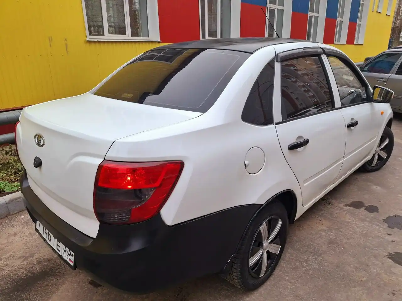 LADA GRANTA 2012 года в хорошем состоянии - Легковые автомобили (Авто) в Владимир