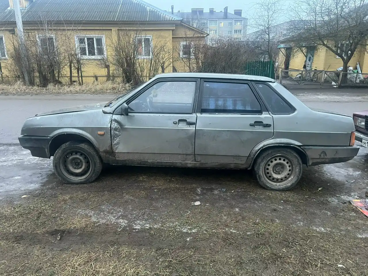 Продам ВАЗ 21099 1994 года на ходу