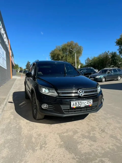 Продается Volkswagen Tiguan 2012 года - Авто в Ярославль