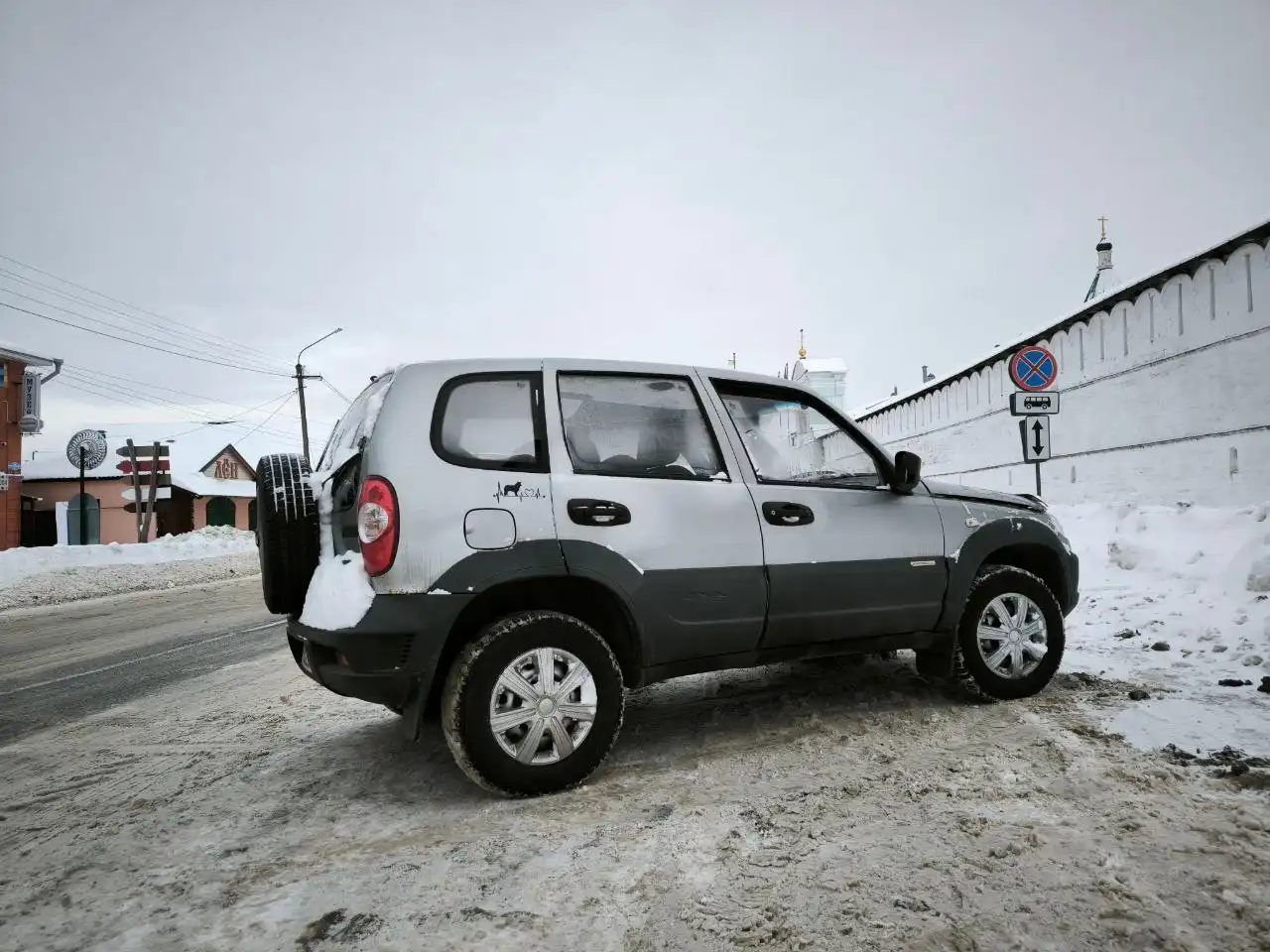 Продам Chevrolet Niva 2015 года - Внедорожники (Авто) в Кострома