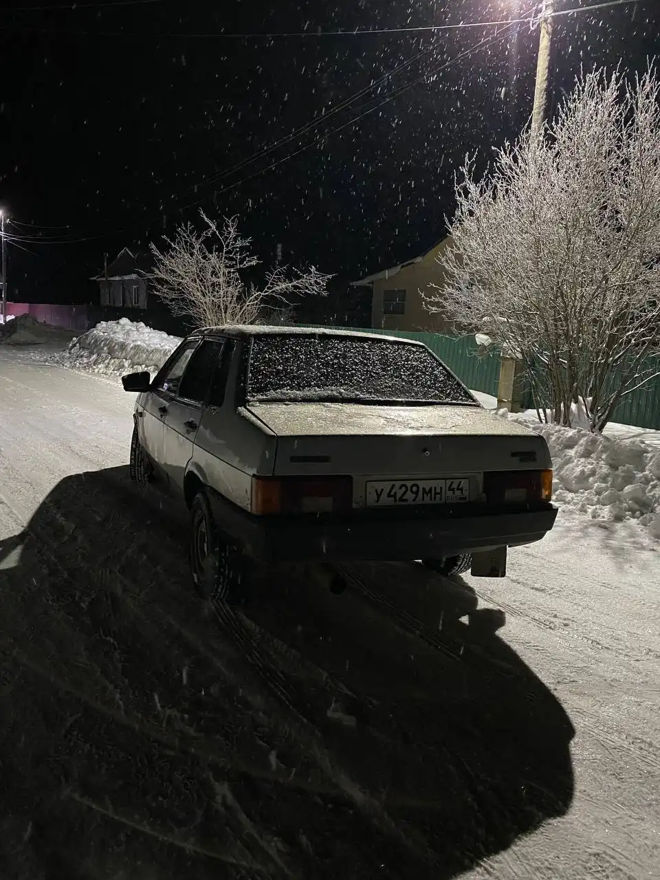 ВАЗ 21099 2000 года выпуска - Легковые автомобили (Авто) в Красное на Волге