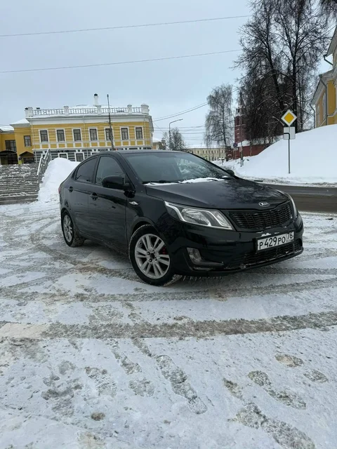 Продается автомобиль KIA RIO 3 2015 года - Авто в Ярославль