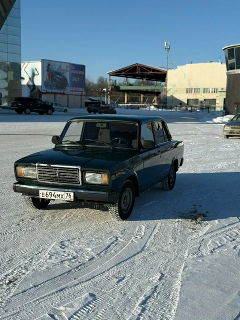 Продажа автомобиля 2008 года с инжектором - Легковые автомобили в Ярославль