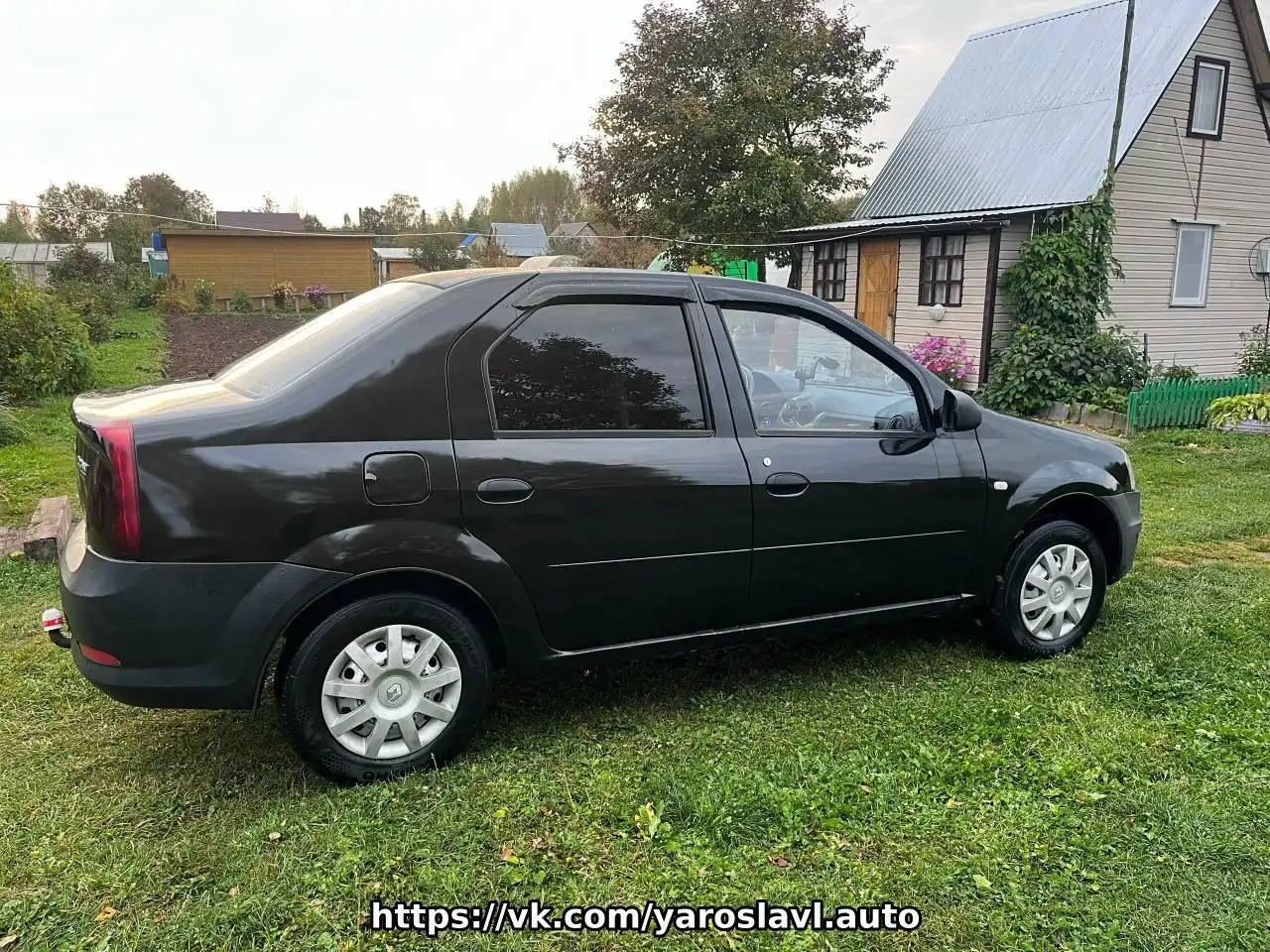 Продается автомобиль Renault Logan 2012 года - Авто в Тутаев