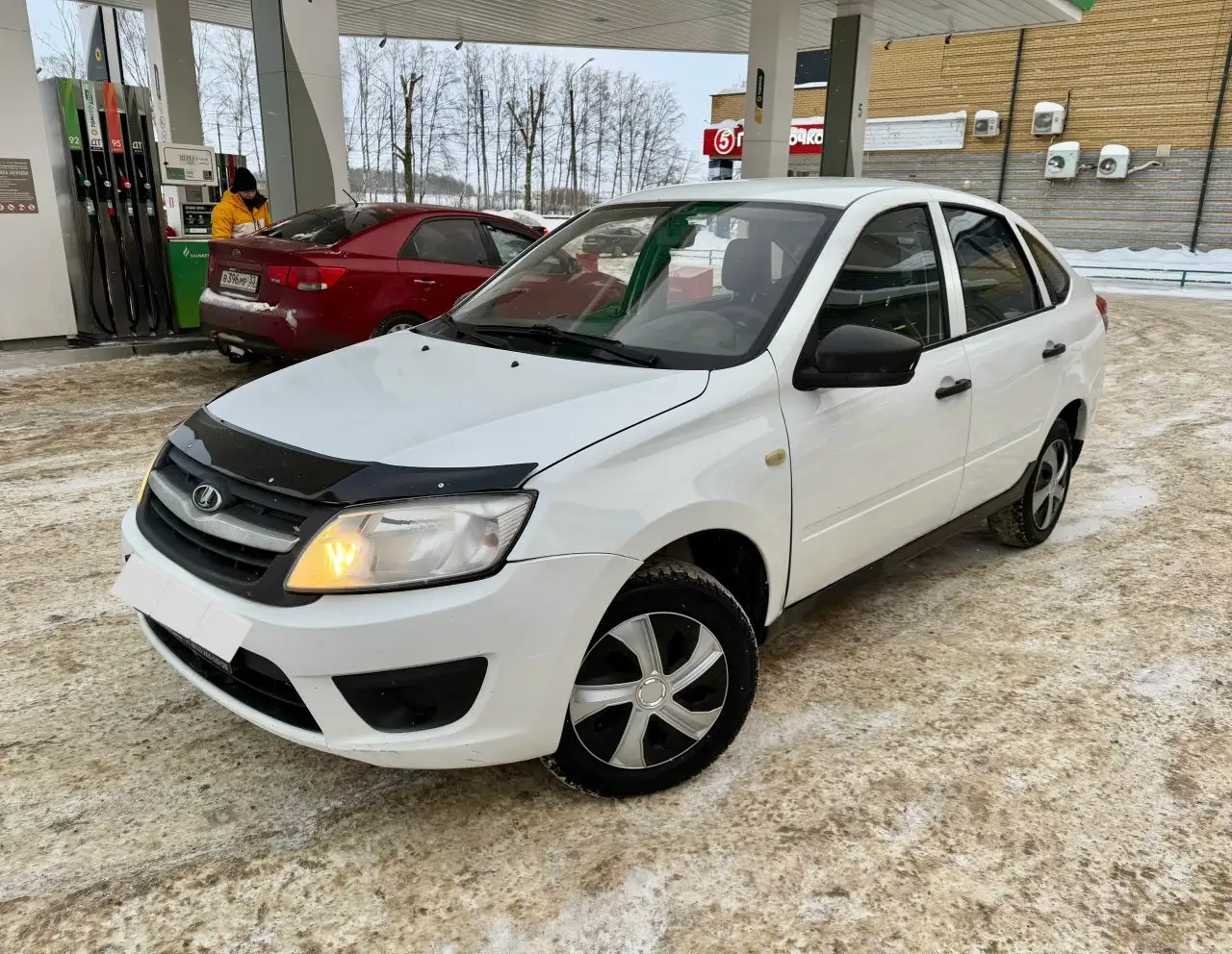 Продам Лада Гранта Лифтбек 2014 года - Легковые автомобили (Авто) в Владимир