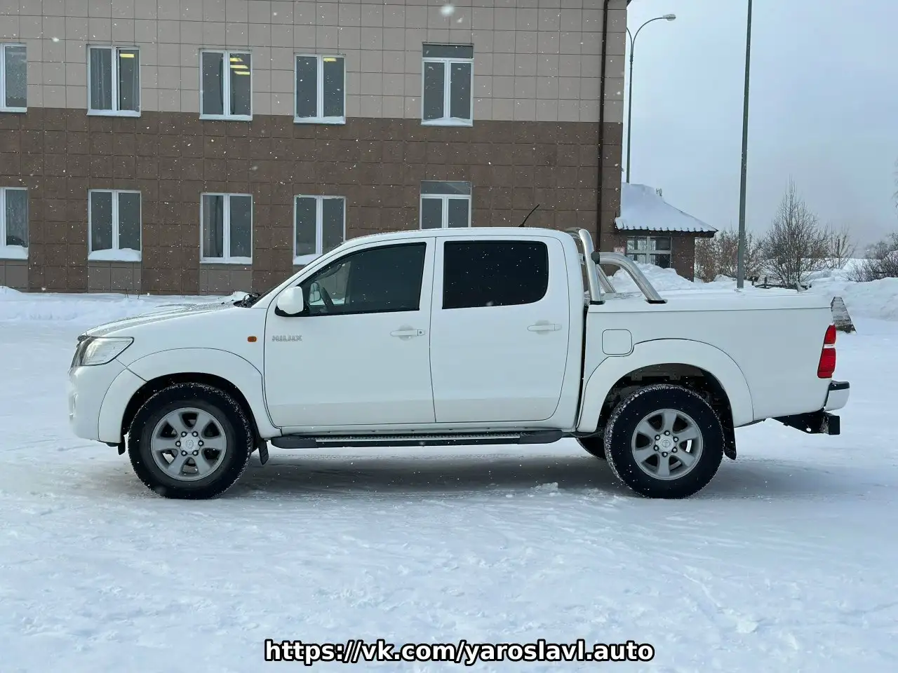 Продажа Toyota Hilux 2012 года выпуска - Пикап (Авто) в Слободской