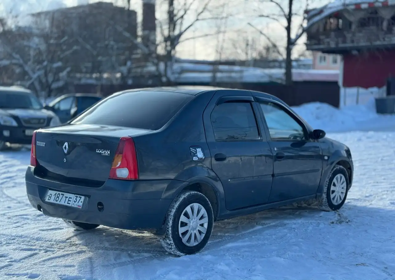 Продается RENAULT LOGAN 2006 года, 1.4 бензин, механика - Легковые автомобили (Авто) в Иваново