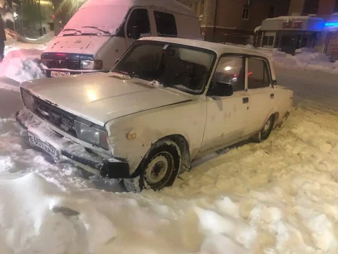 Продажа автомобиля Volkswagen Passat B7 2013 года - Легковые автомобили в Ярославль