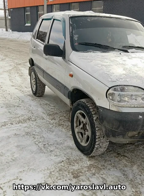 Продам Нива Chevrolet 2004 года - Авто в Ярославль