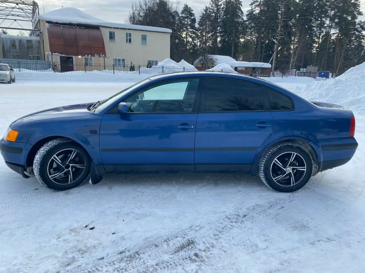 Фольксваген 1999 года в отличном состоянии - Авто в Кольчугино