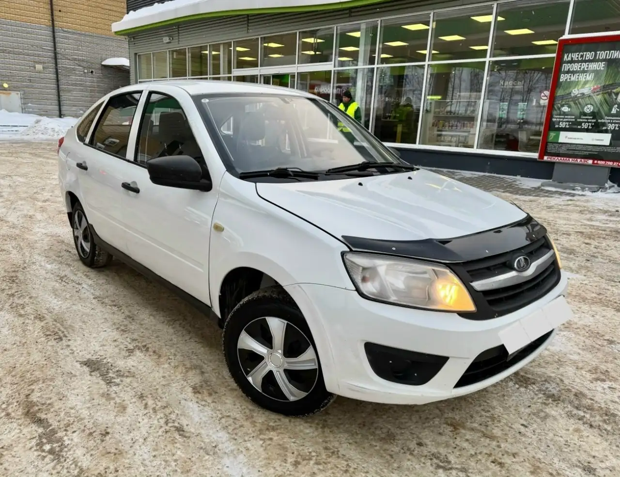 Лада Гранта лифтбек 2014 года - Легковые автомобили (Авто) в Владимир