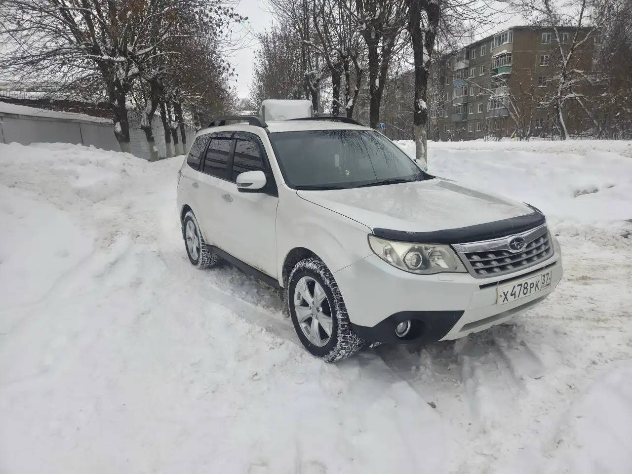Subaru Forester 2012 года с полным приводом и АКПП - Авто в Ярославль