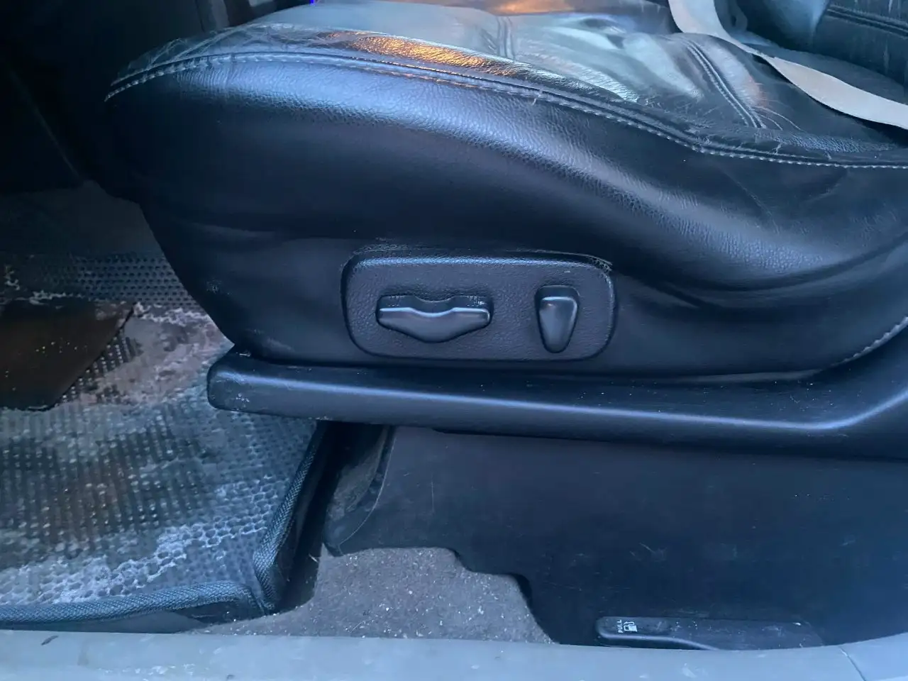 Продажа автомобиля 2005 года - Авто в Ярославль