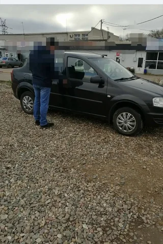 Рено Логан 2011 года, 1.6 литра, пробег 100-300 тыс. км - Авто в Ярославль