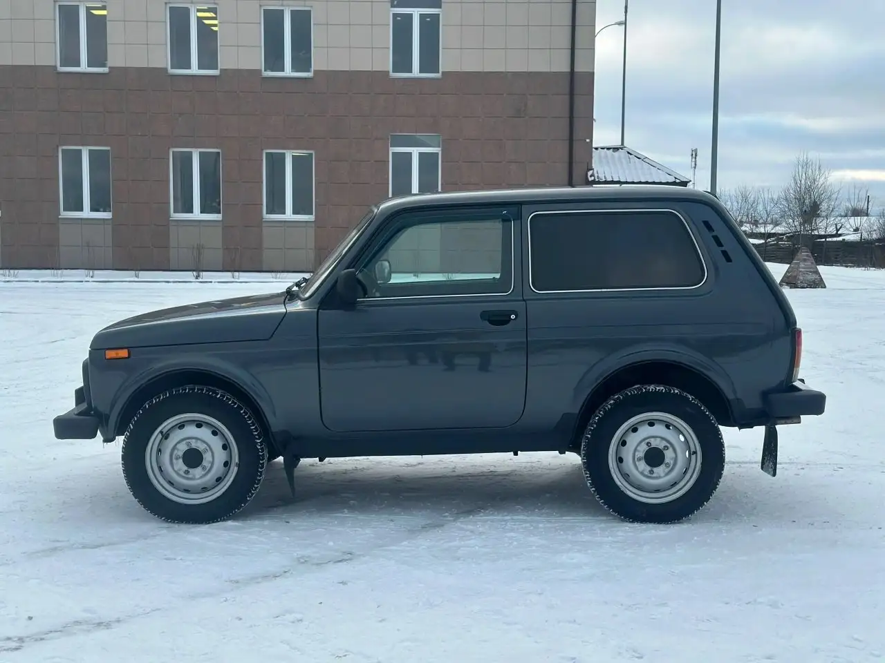 ВАЗ-2121 2018 года в отличном состоянии - Легковые автомобили (Авто) в Слободской