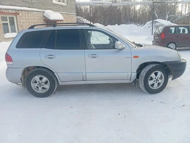Hyundai Santa Fe Classic 2008 года, дизель 2л, капитальный ремонт двигателя, новая ходовая часть - Авто в Ярославль