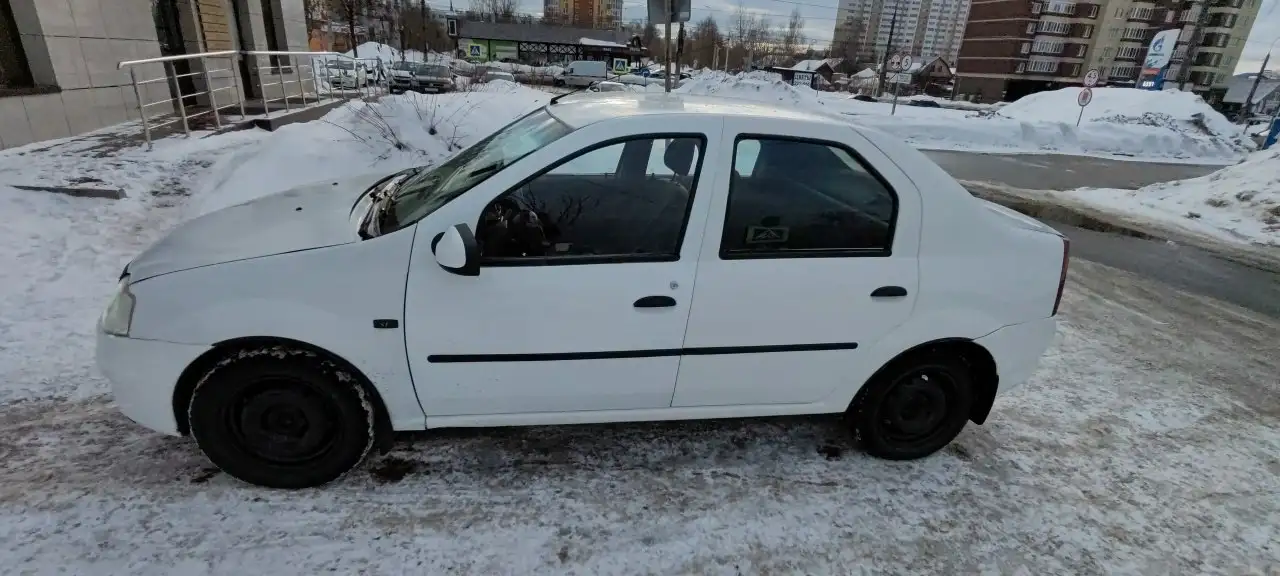 Renault Logan 2013 года после перекраса - Легковые автомобили (Авто) в Ярославль