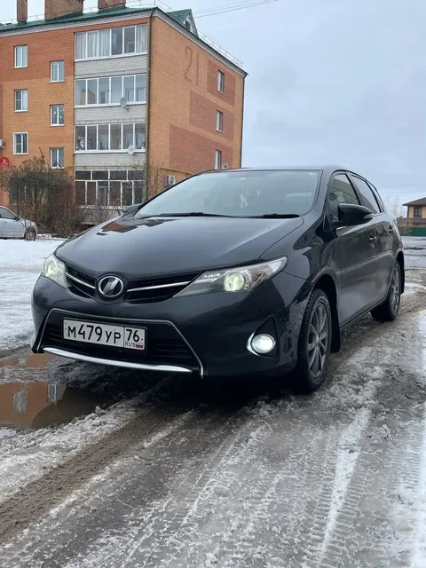 Продажа Toyota Auris 2013 года - Коммерческий транспорт в Ярославль