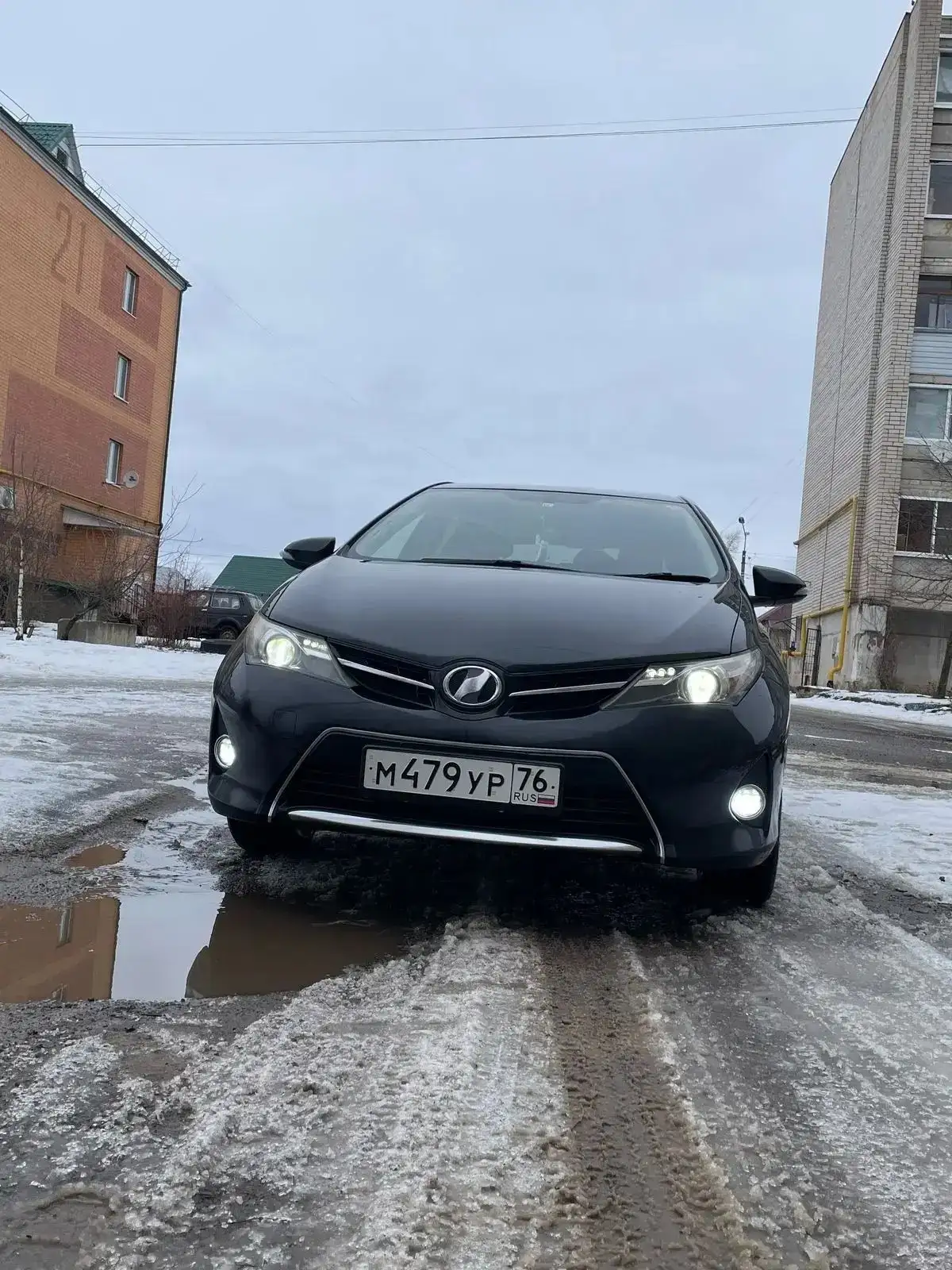 Продажа Toyota Auris 2013 года - Легковые автомобили (Авто) в Ярославль