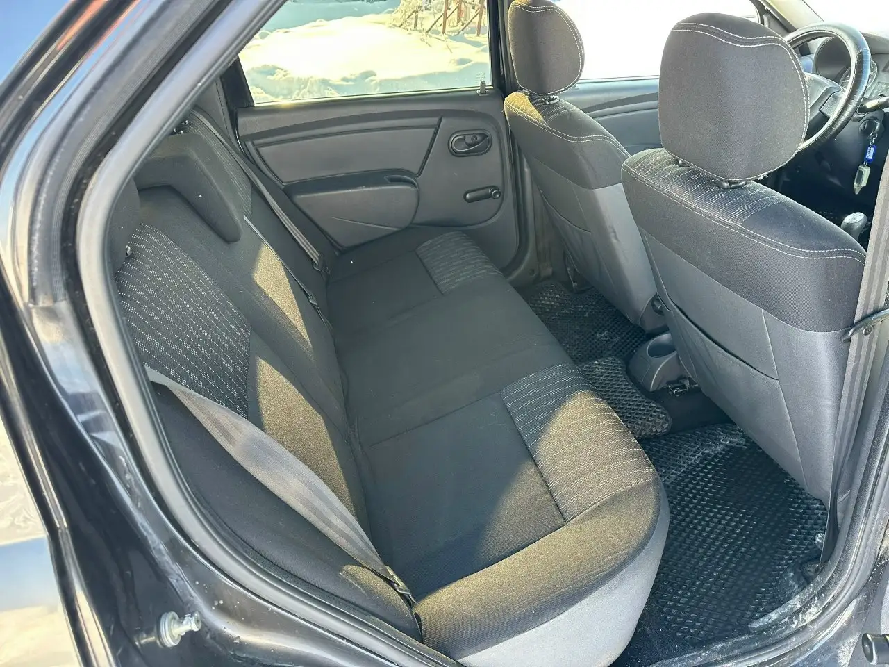 Продам Рено Логан 1 Рестайлинг 2011 года - Авто в Ярославль