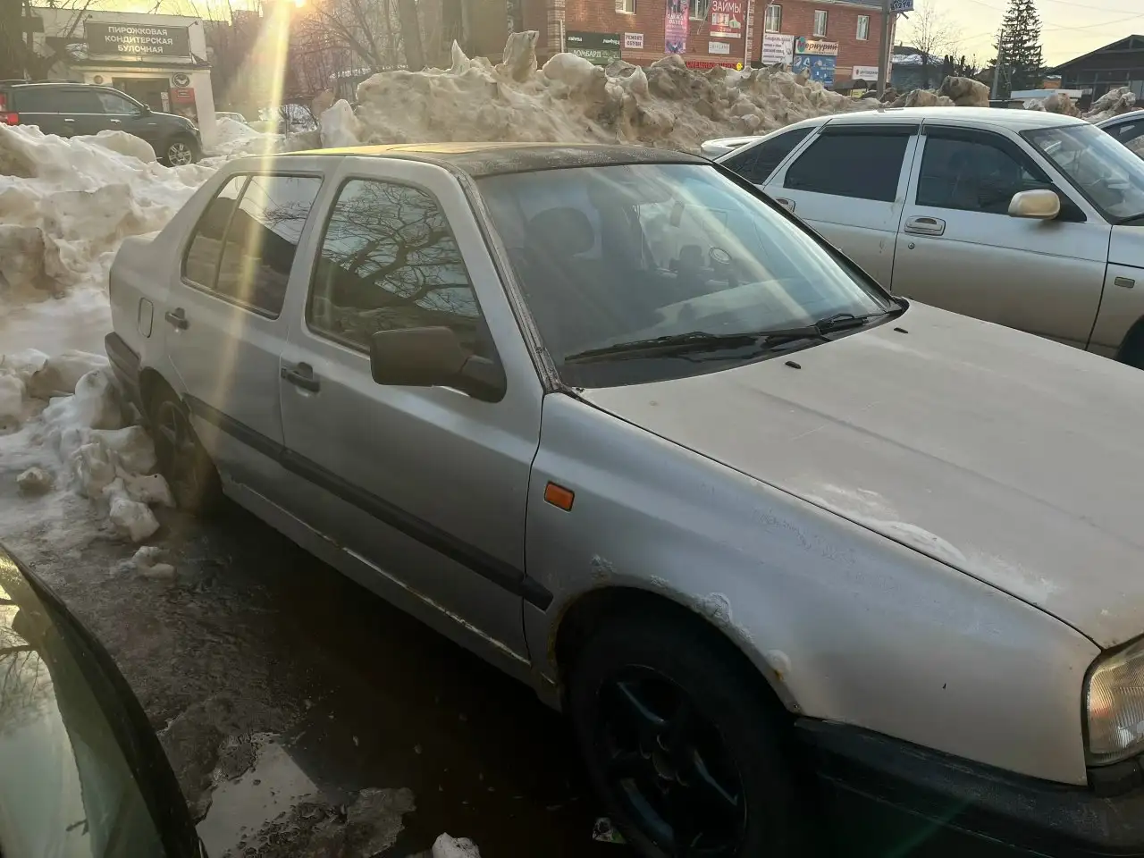 Volkswagen Vento 1995 года в Нерехте - Авто в Нерехта