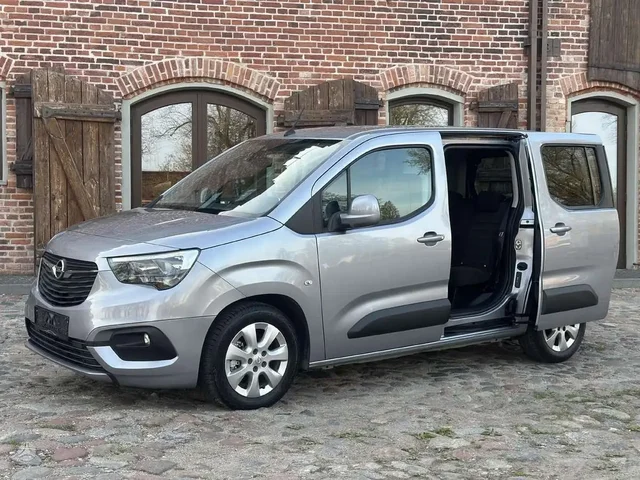 Opel Combo 2019 года выпуска - Авто в Ярославль