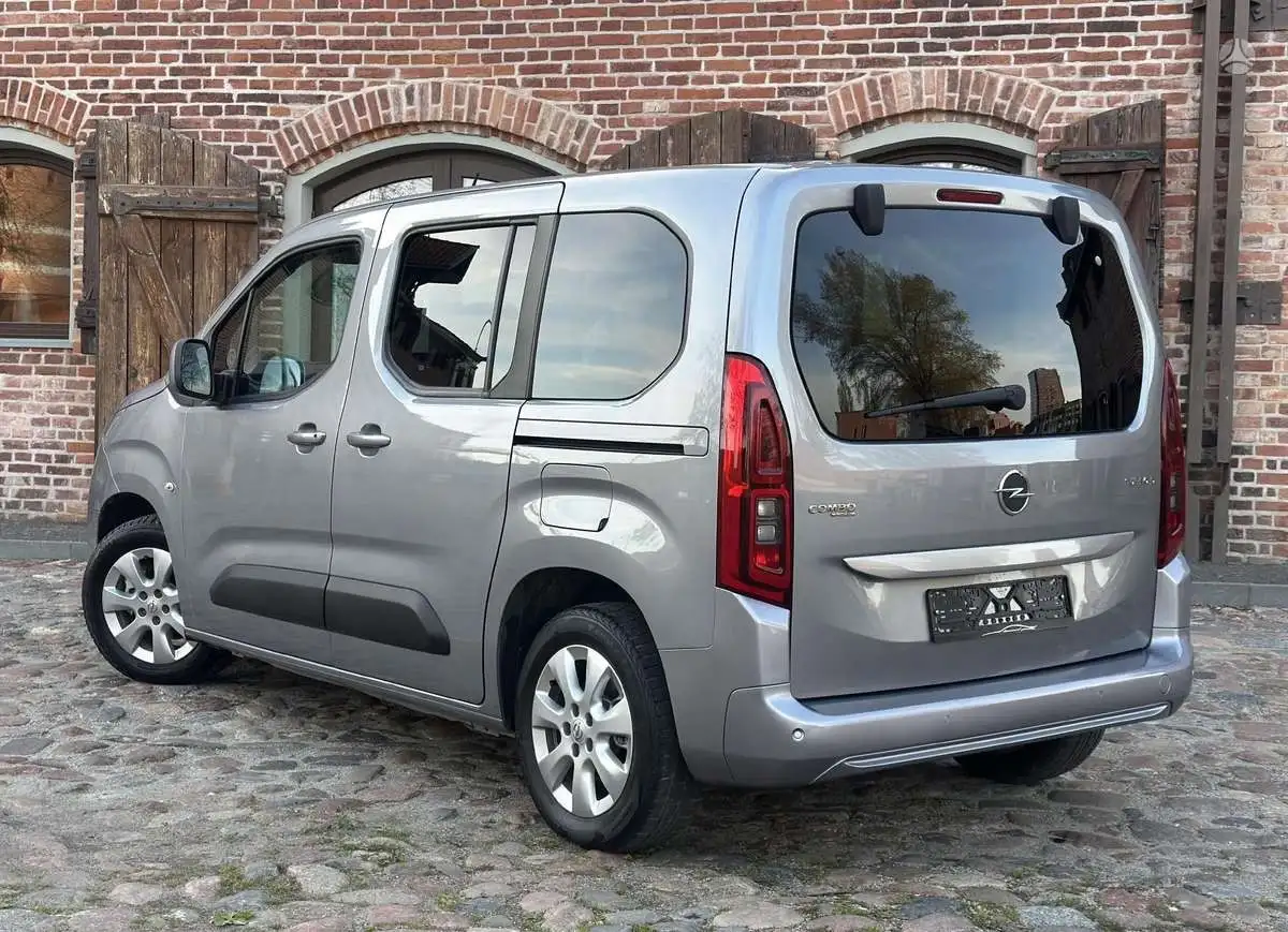Opel Combo 2019 года выпуска - Авто в Ярославль