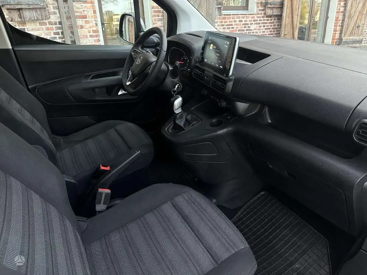 Opel Combo 2019 года выпуска - Авто в Ярославль