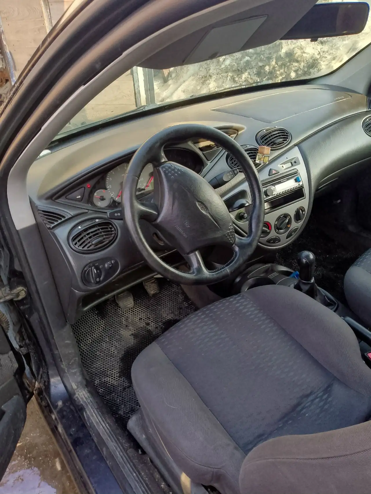 Продажа автомобиля Форд 2001 года в Рыбинске - Авто в Рыбинск