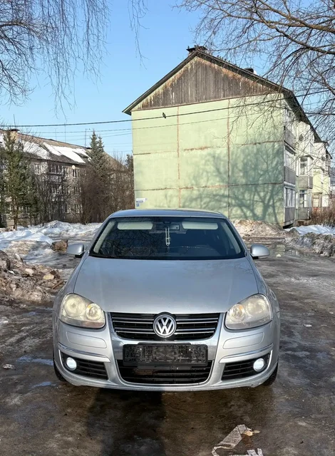 Volkswagen Jetta 2010 года - Легковые автомобили в Кострома