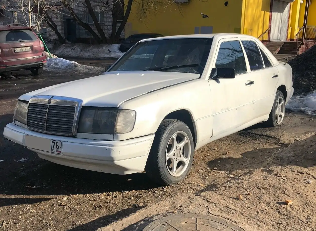 Продажа Mercedes W124 2.3 с проблемой подачи бензина - Легковые автомобили (Авто) в Ярославль