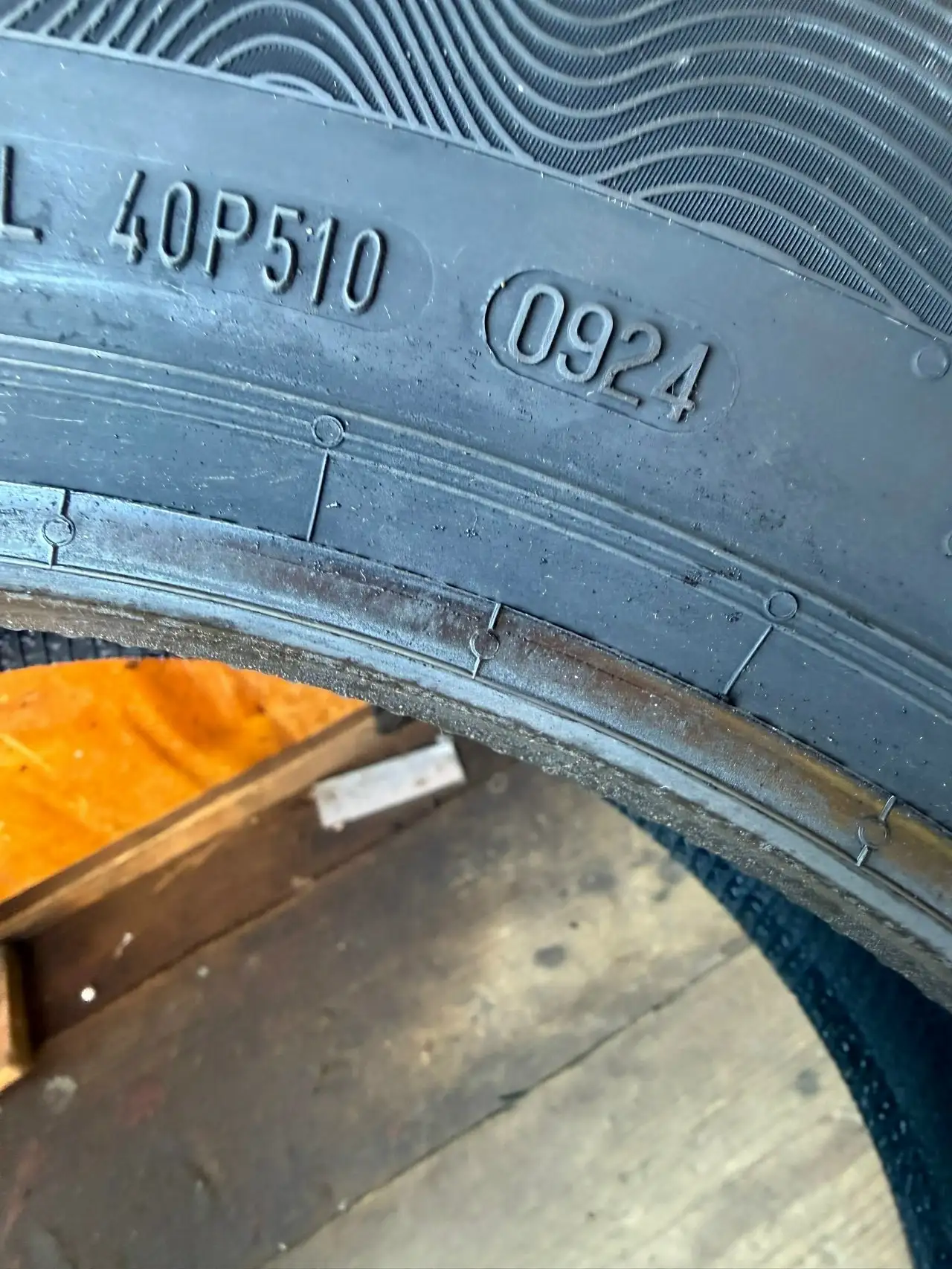 Продам комплект шин Gislaved Premium Control 215/55 R17 - Шины и диски (Авто) в Ярославль