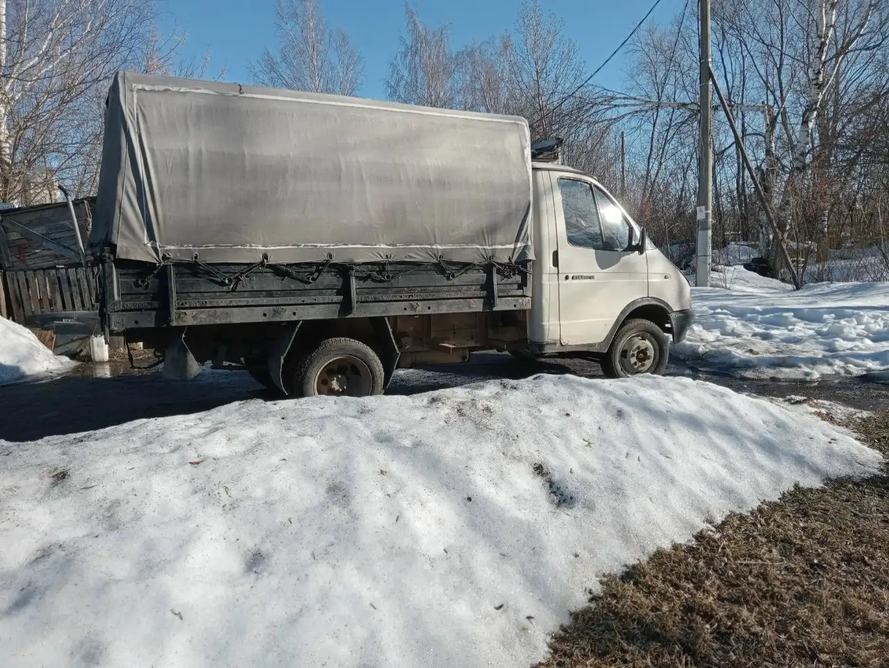 Продам Газель 1999 года с двигателем 402 - Грузовики и фургоны (Авто) в Ярославль