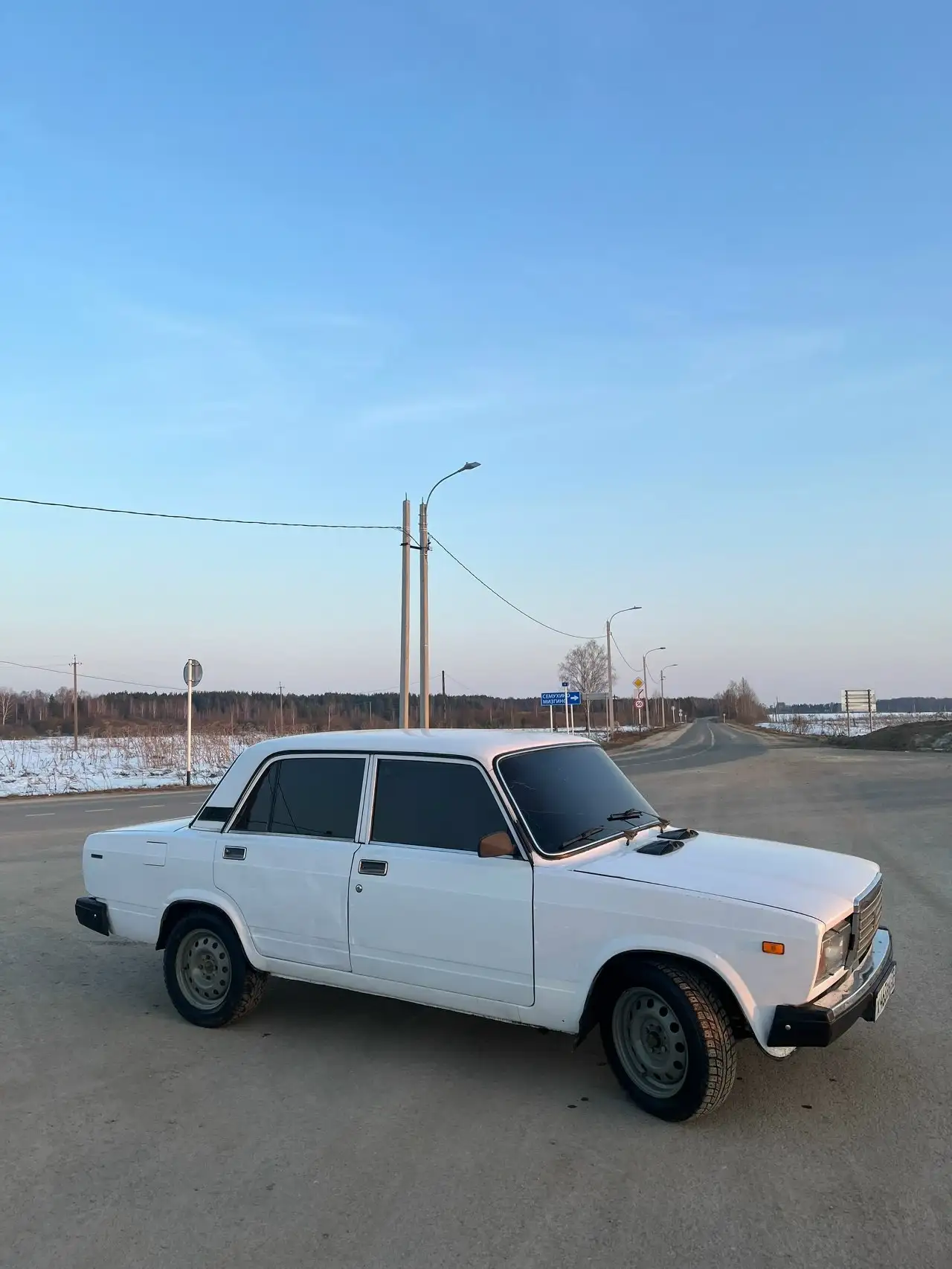 Продажа ВАЗ 2107 2004 года с новыми запчастями - Легковые автомобили (Авто) в Ярославль