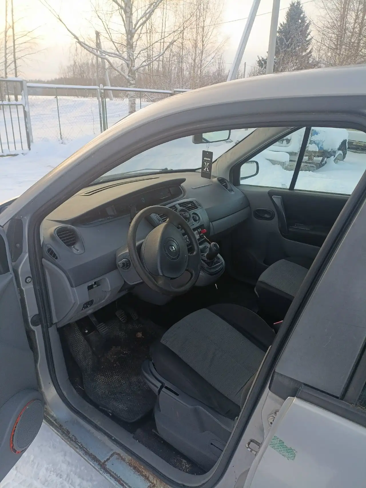 Автомобиль на ходу с чистыми документами - Авто в Ярославль