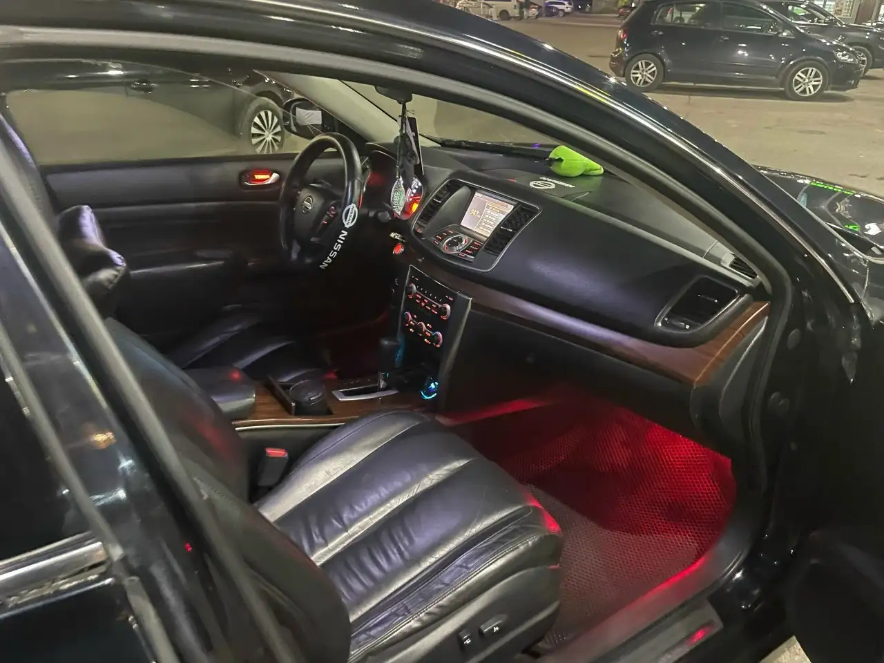 Продажа автомобиля 2008 года, 2.5 мотор, с документами - Авто в Ярославль