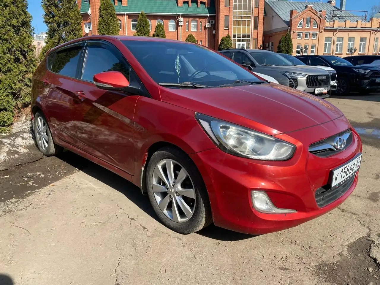 Продам автомобиль Hyundai Solaris хетчбэк 2011 года - Легковые автомобили (Авто) в Ярославль