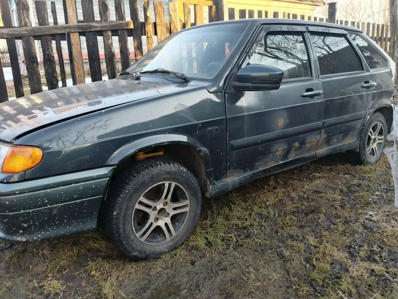 Продам Автомобиль 2013 года с косяками по кузову - Легковые автомобили (Авто) в Ярославль