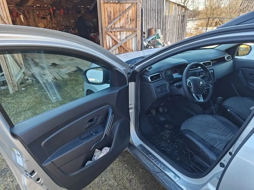 Продается автомобиль в состоянии нового - Авто в Красный Холм