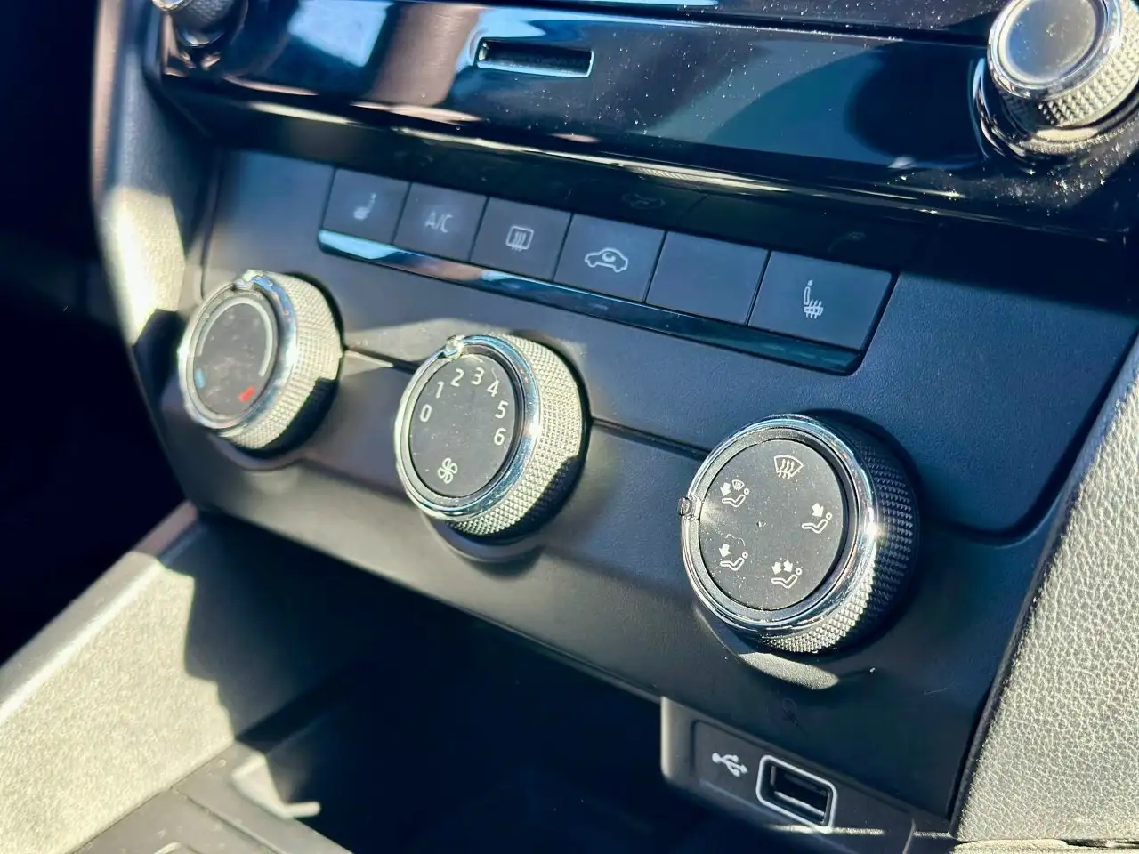 Продажа Skoda Octavia 2018 года - Легковые автомобили (Авто) в Ярославль