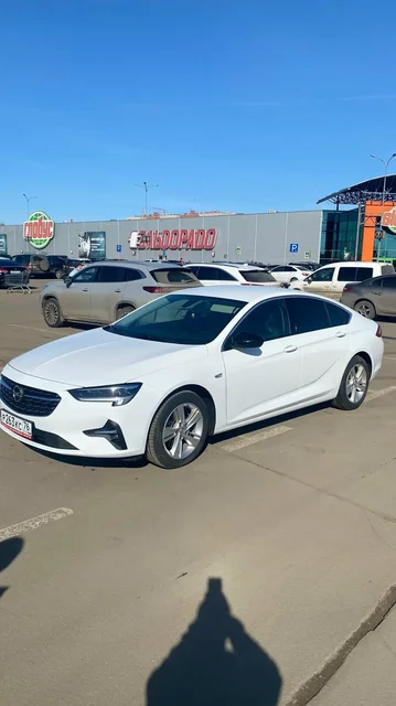 Продается немецкий автомобиль 2020 года - Шины и диски в Ярославль