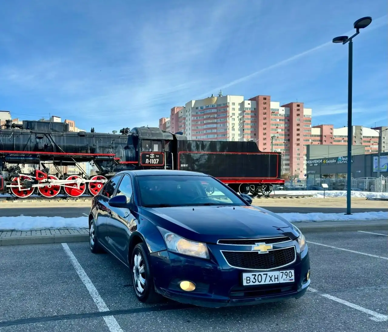 Продам Шевроле Круз 2010 года с автоматом - Авто в Ярославль