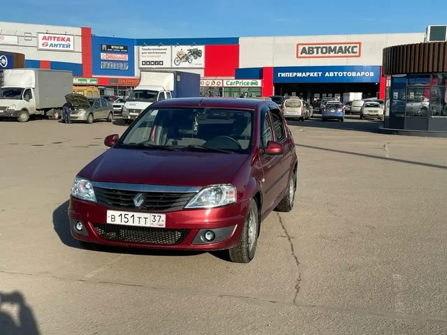 Renault Logan 1.4 2009 года - Мотоциклы в Ярославль