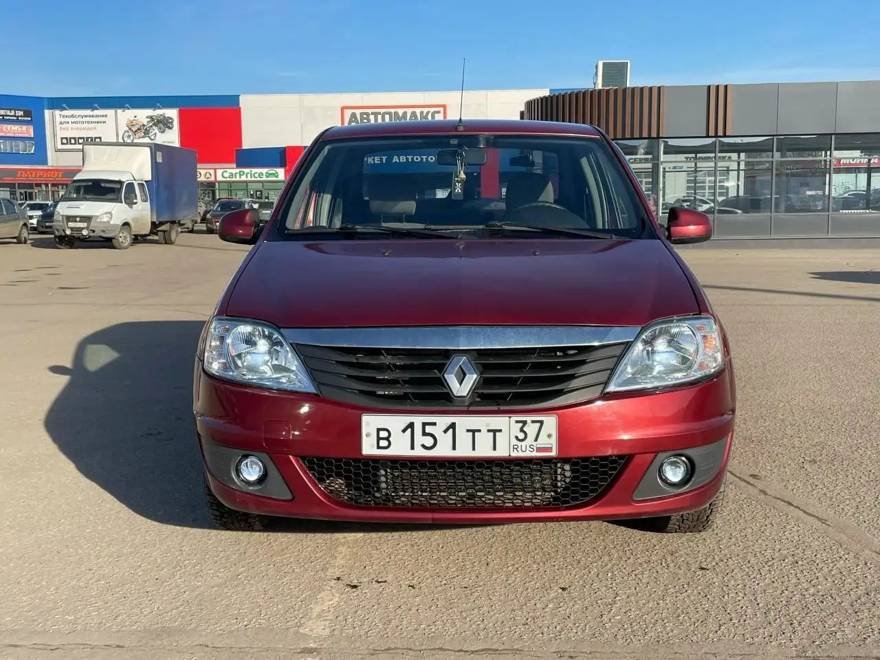 Renault Logan 1.4 2009 года - Легковые автомобили (Авто) в Ярославль